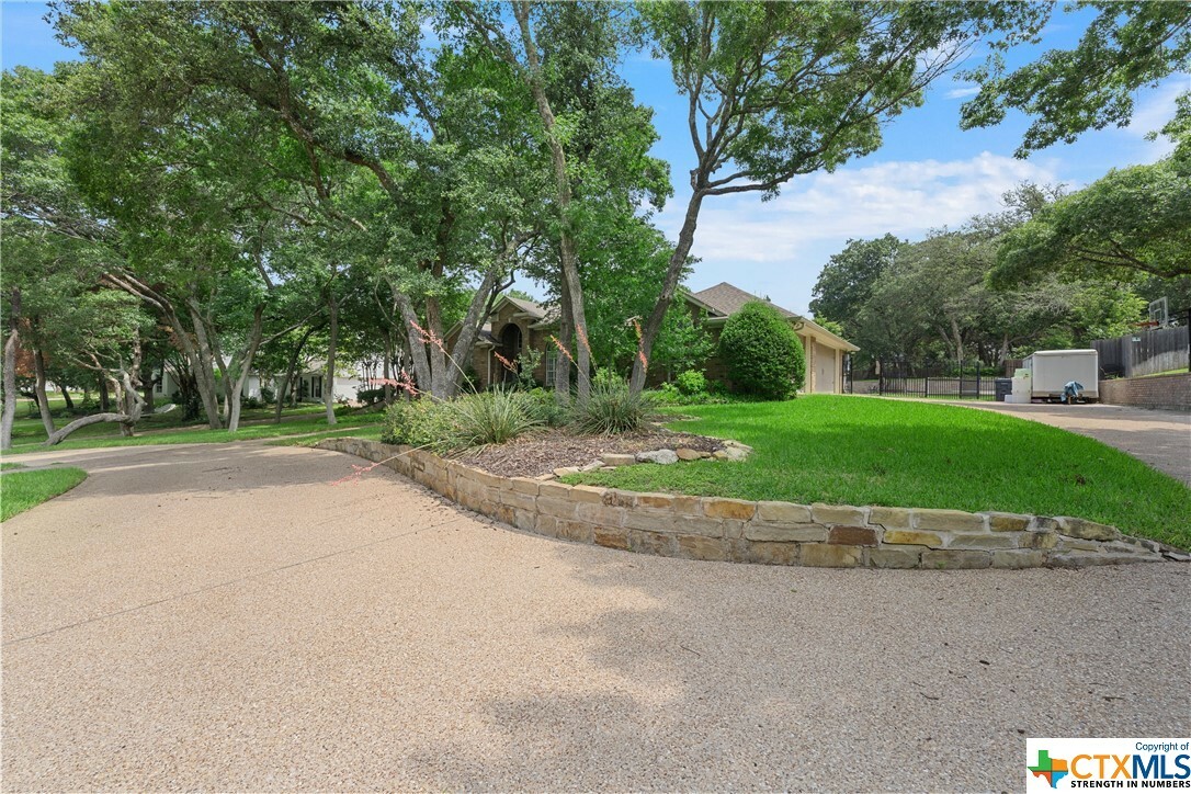 Property Photo:  18 Timber Ridge Trail  TX 76655 