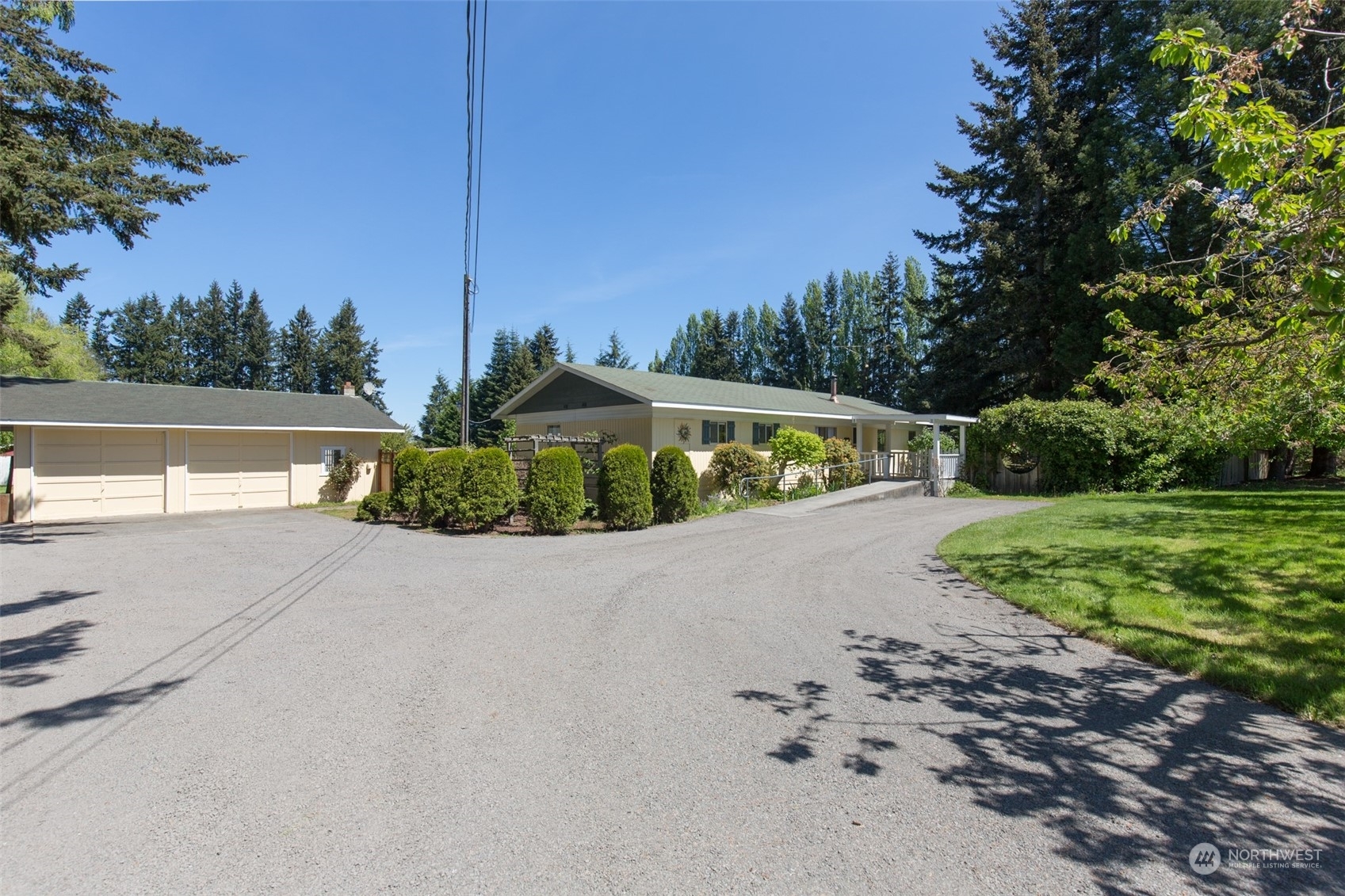 Property Photo:  703 N Barr Road  WA 98362 