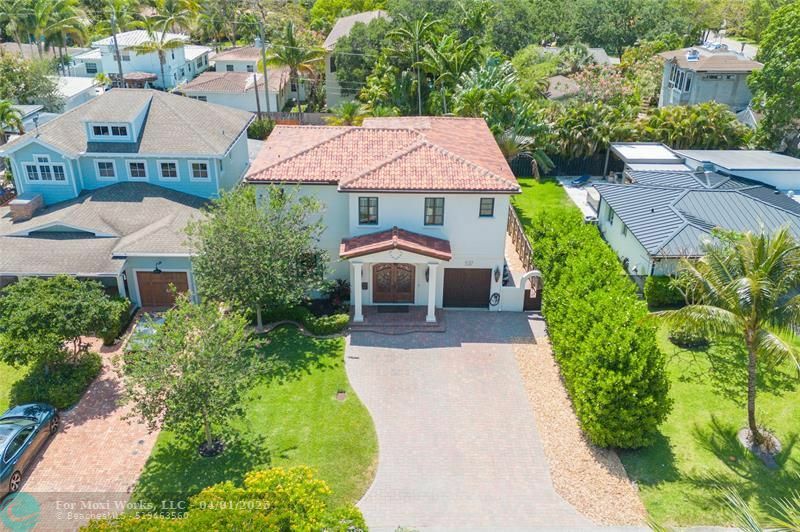 537 NE 13th Ave  Fort Lauderdale FL 33301 photo