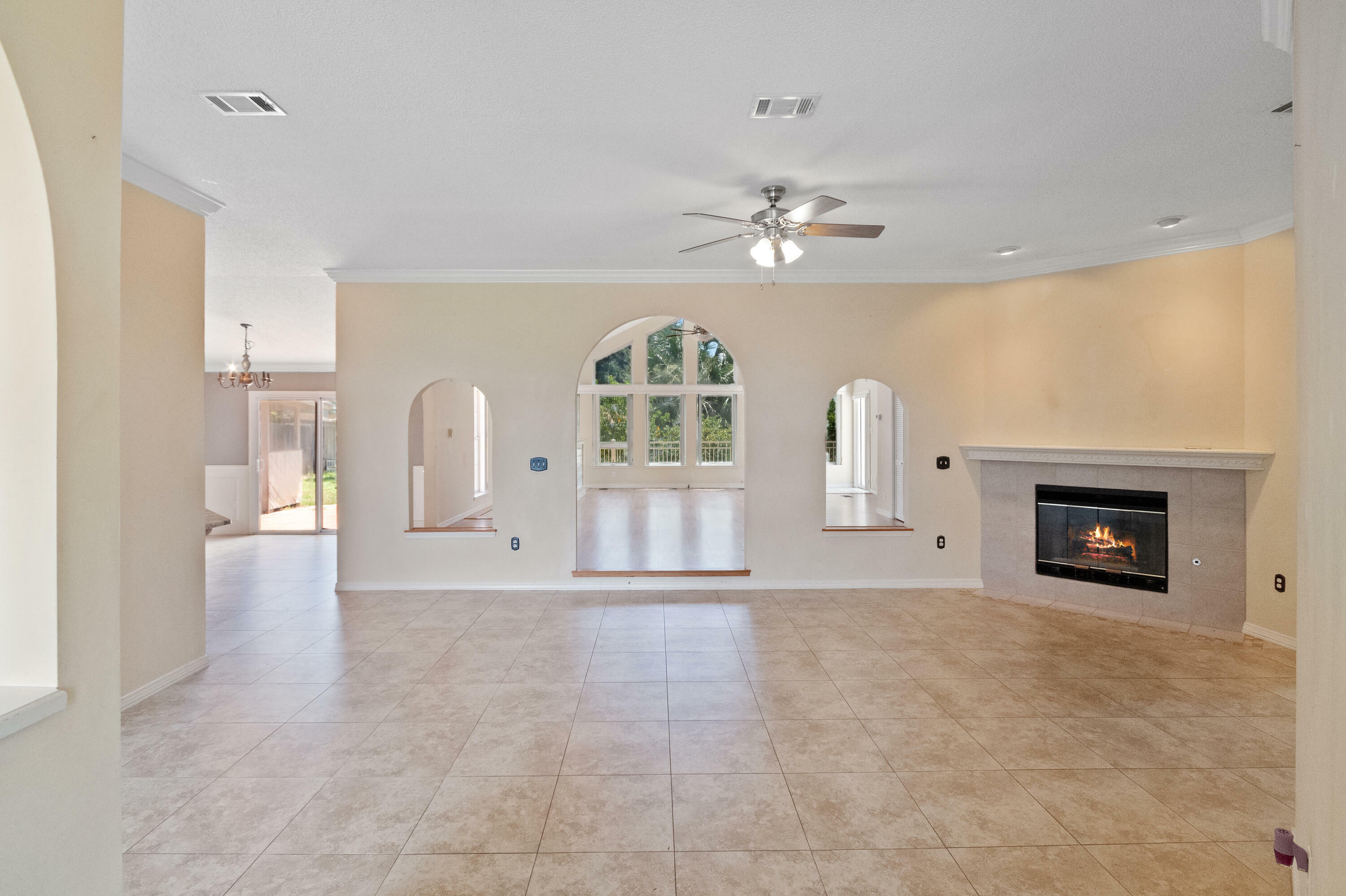 Property Photo:  2700 Ashley Maria Court  FL 32539 