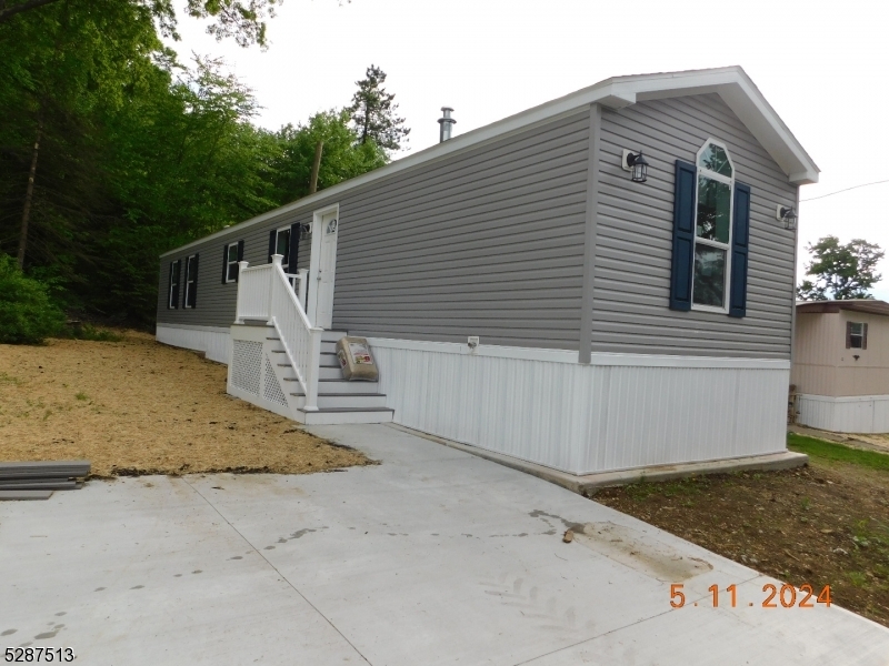 Property Photo: 23 Valley View NJ 07863