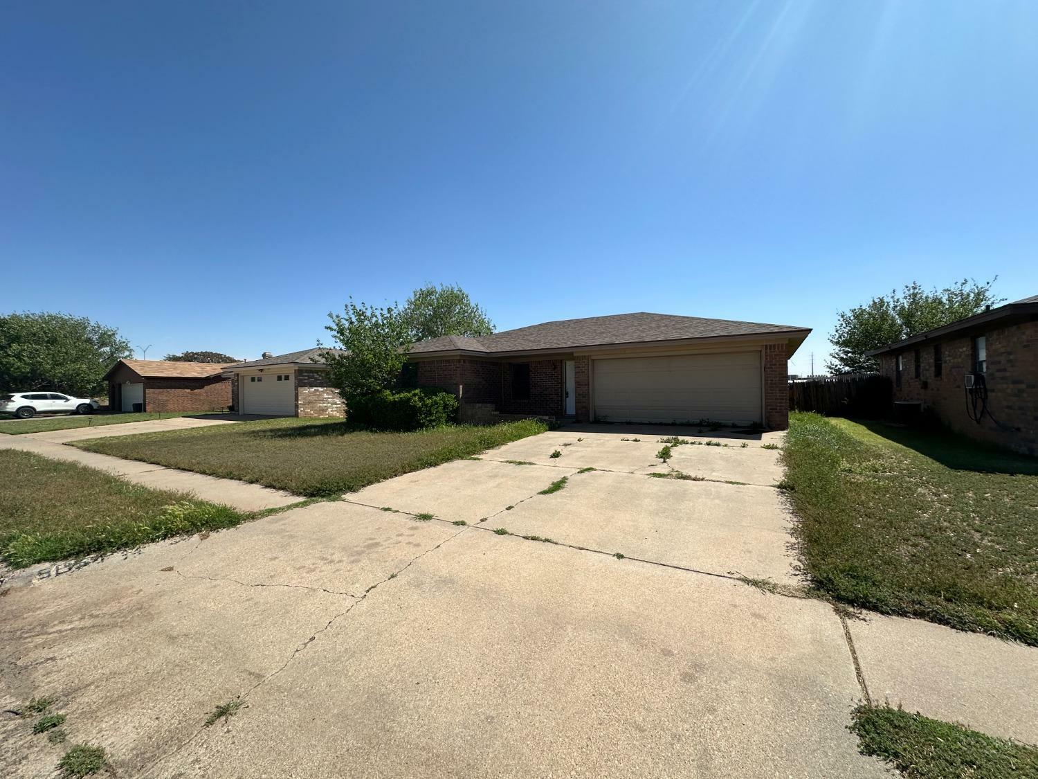 Property Photo:  5859 16th Street  TX 79416 