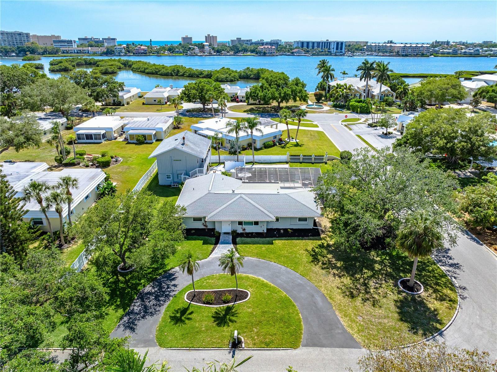 Property Photo: 5900 Driftwood Avenue FL 34231