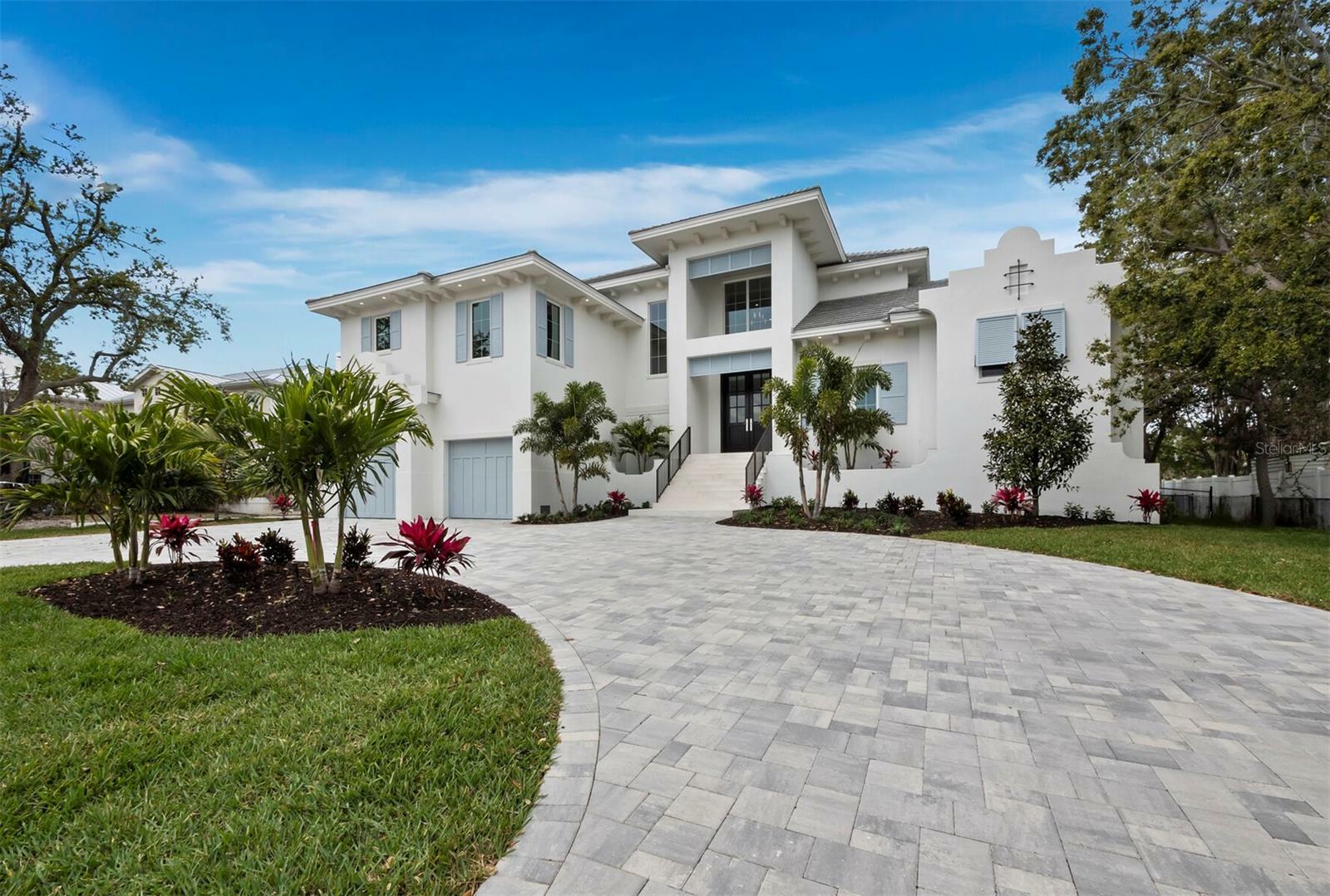 Property Photo: 3550 Flamingo Avenue FL 34242