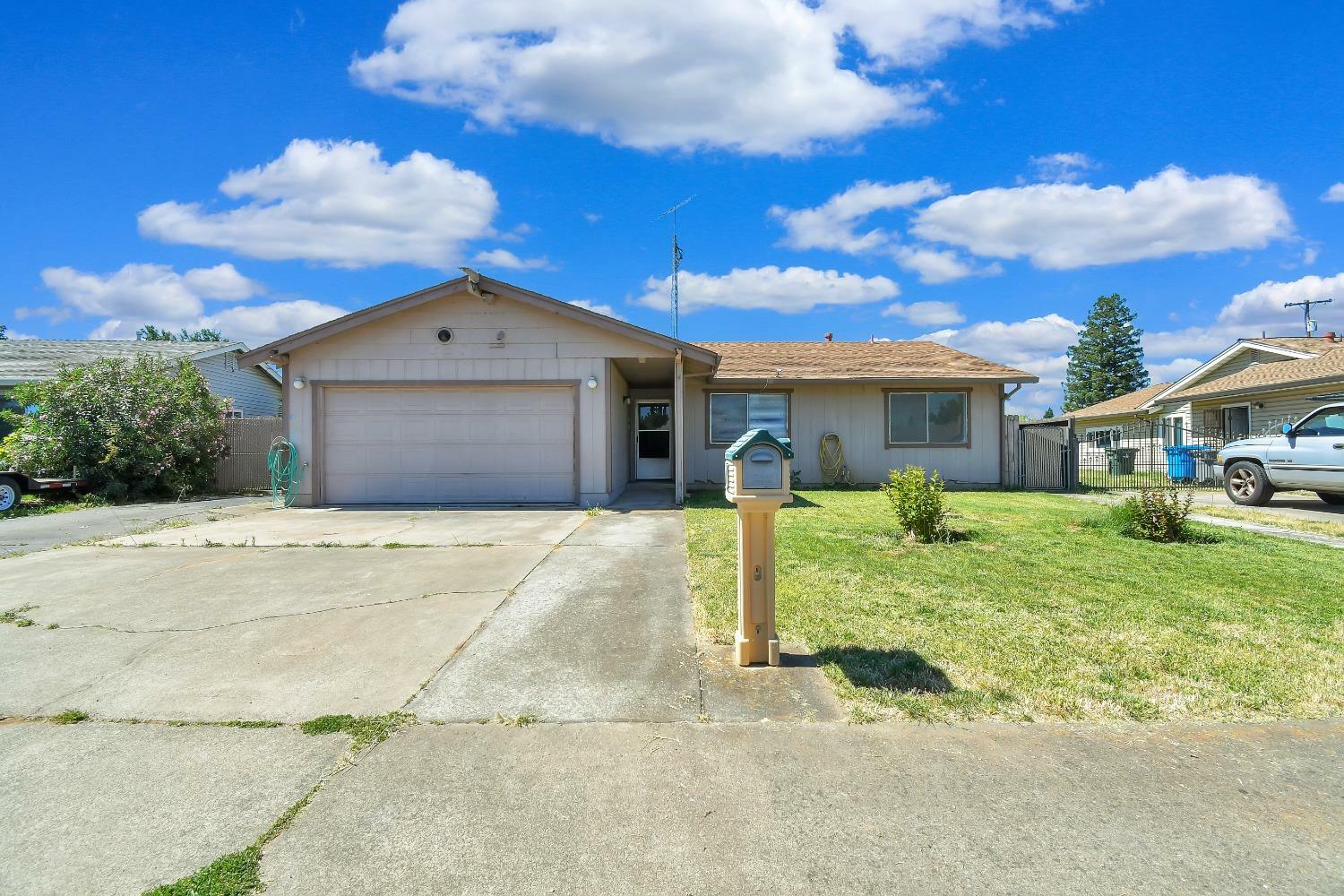 Property Photo:  1828 Fernwood Drive  CA 95901 