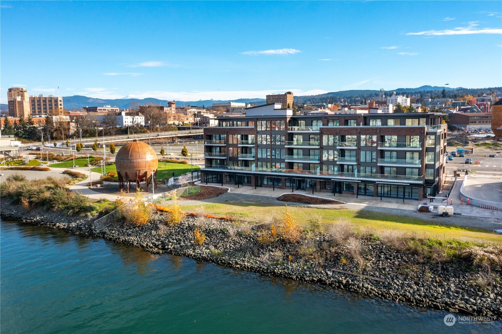 Property Photo:  1025  Granary Avenue 501  WA 98225 