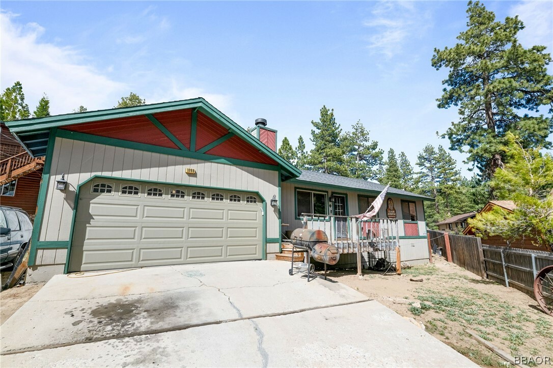 Property Photo:  1088 Snow Ridge Road  CA 92314 