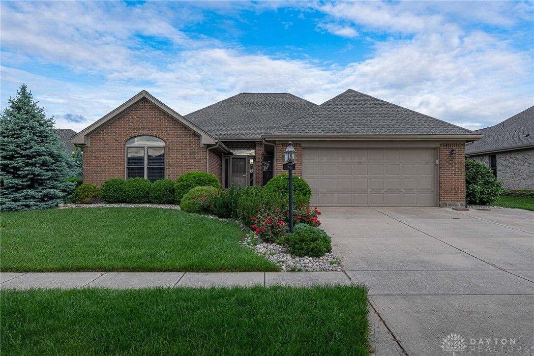 Property Photo: 72 Black Walnut Drive OH 45066