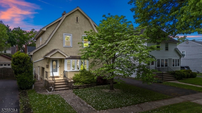 Property Photo:  2072 Nicholl Ave  NJ 07076 