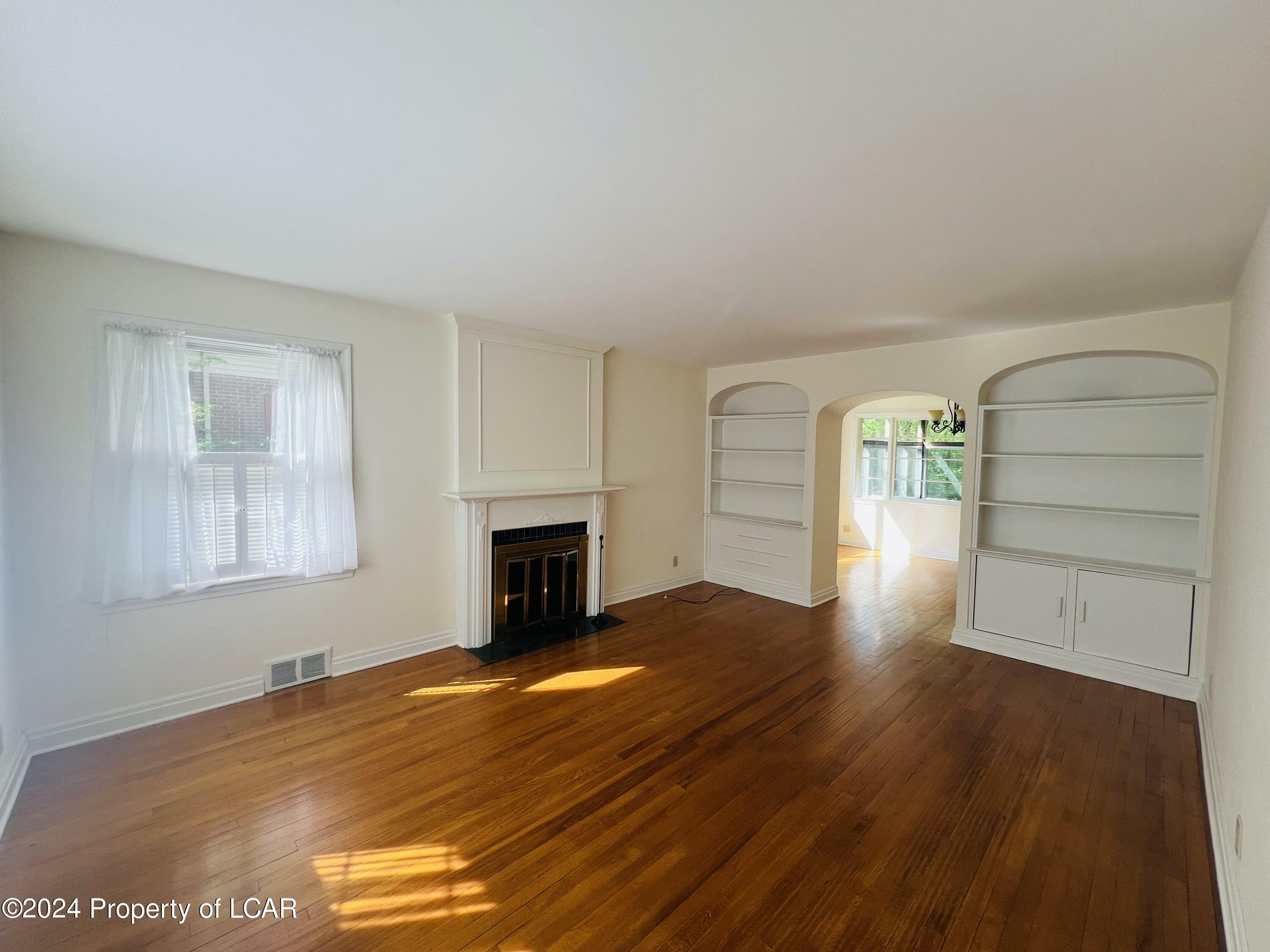 Property Photo:  92 Elmcrest Drive  PA 18612 