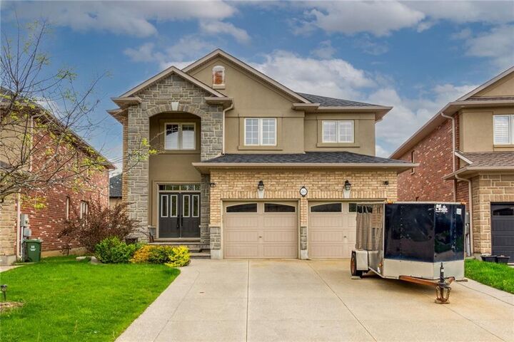 Photo de la propriété: 211 Vinton Road ON L9K 0G8