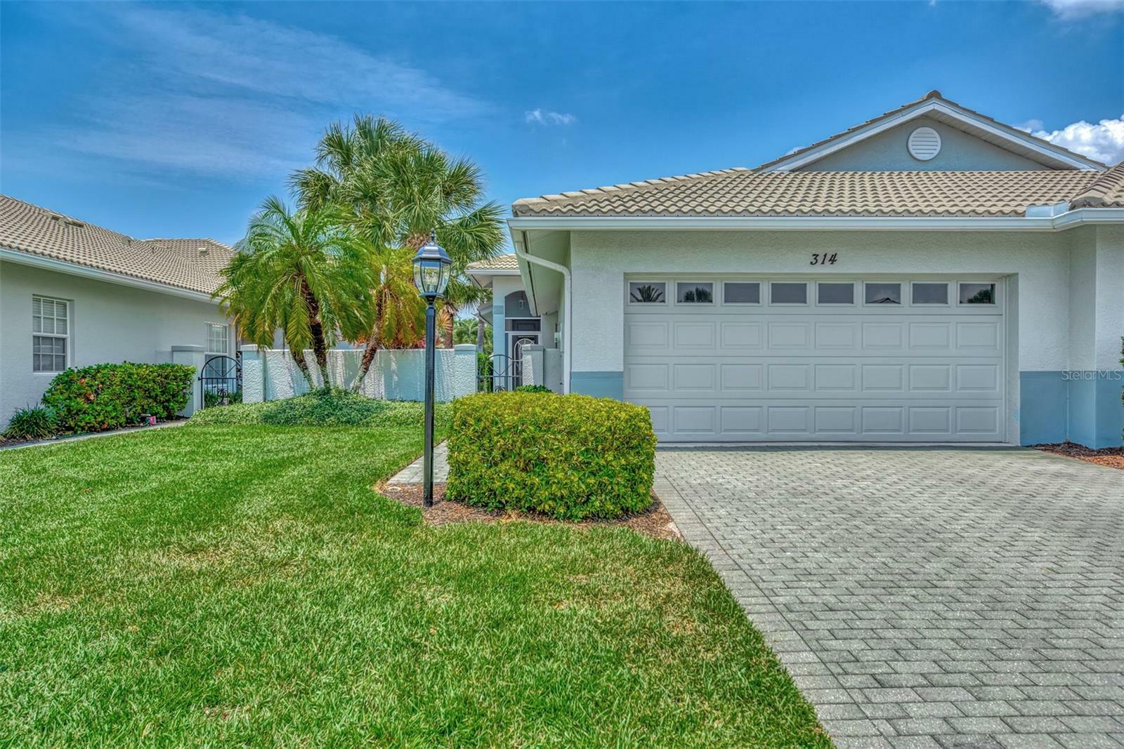 Property Photo:  314 Reclinata Circle  FL 34292 