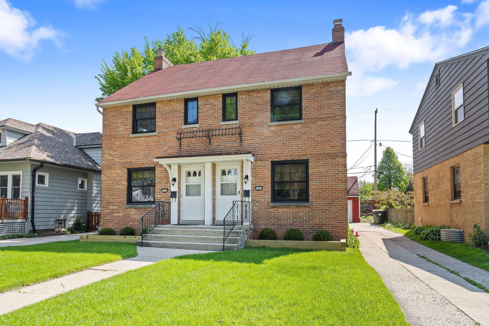 Property Photo:  4024 N Larkin St  WI 53211 