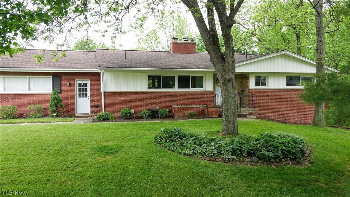 Property Photo:  18171 Fern Lane  OH 44146 