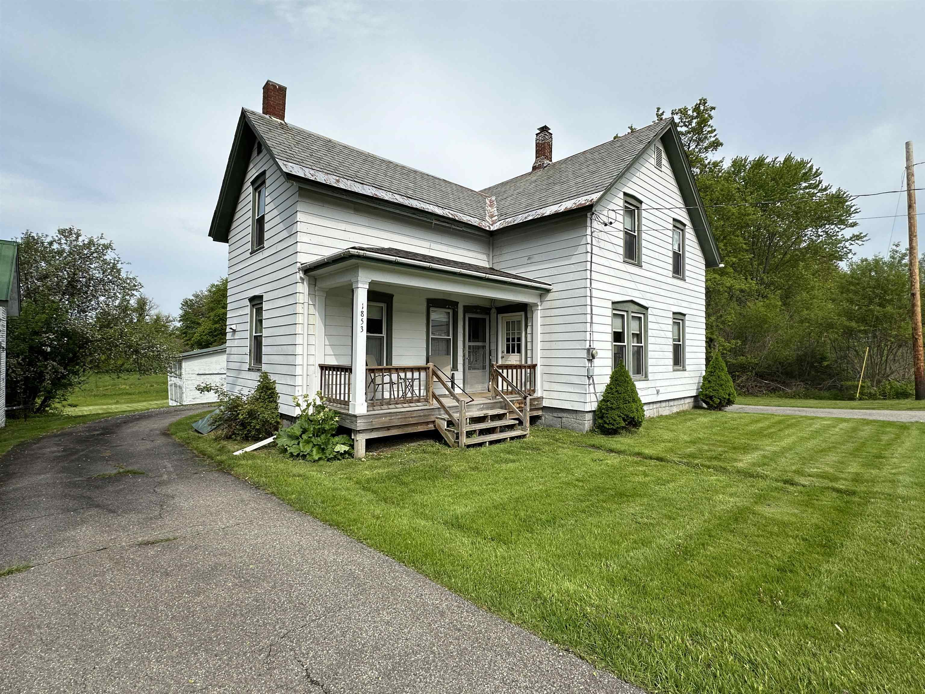 Property Photo:  1853 Greenbush Road  VT 05473 