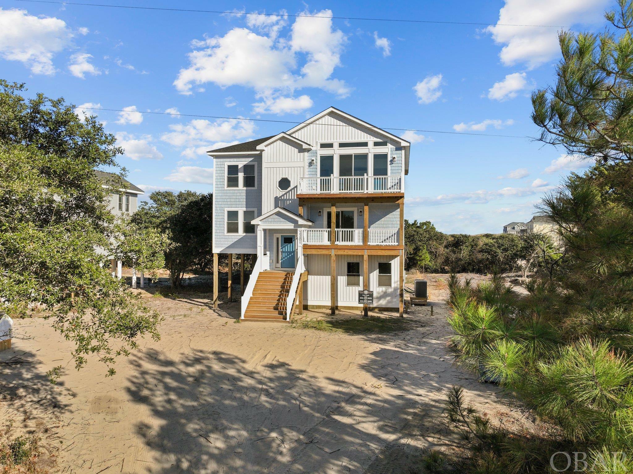 Property Photo:  2201 Ocean Pearl Road  NC 27927 