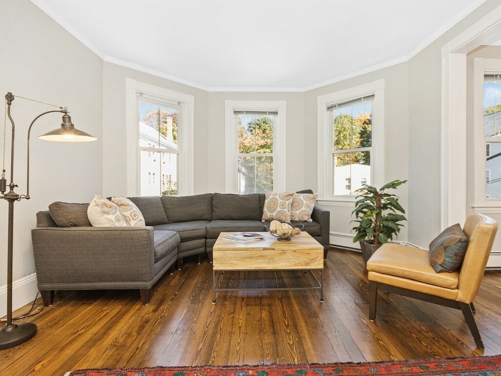 Property Photo:  643 Chestnut Hill Ave 2  MA 02445 