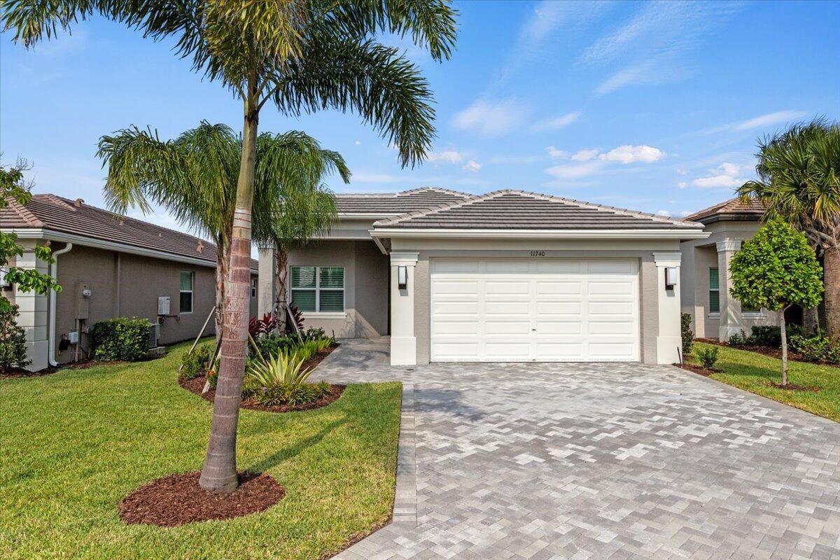 Property Photo:  11740 SW Moon River Way  FL 34987 