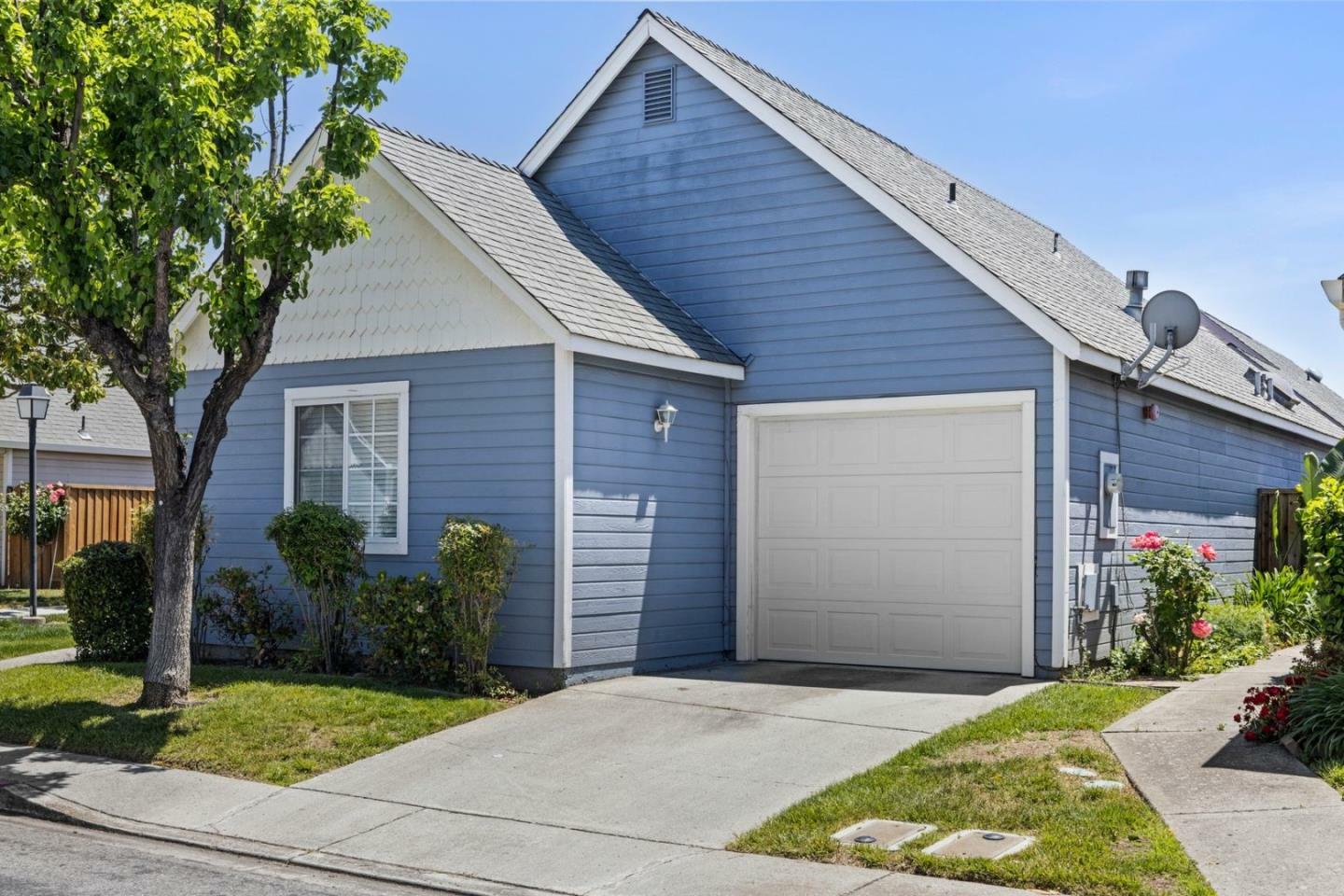 Property Photo:  738 Mei Drive  CA 95037 