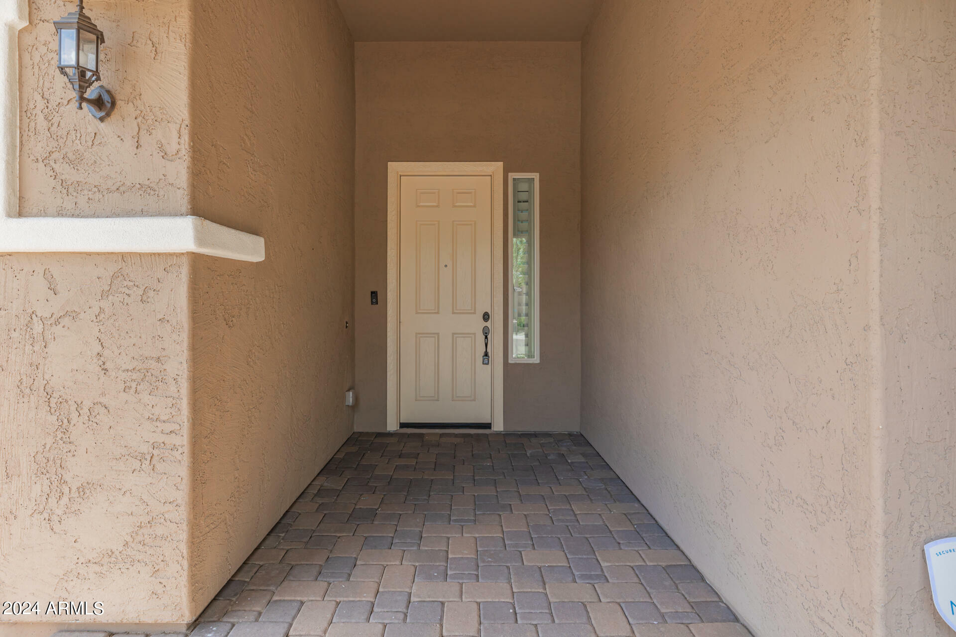 Property Photo:  2532 W Corva Drive  AZ 85085 