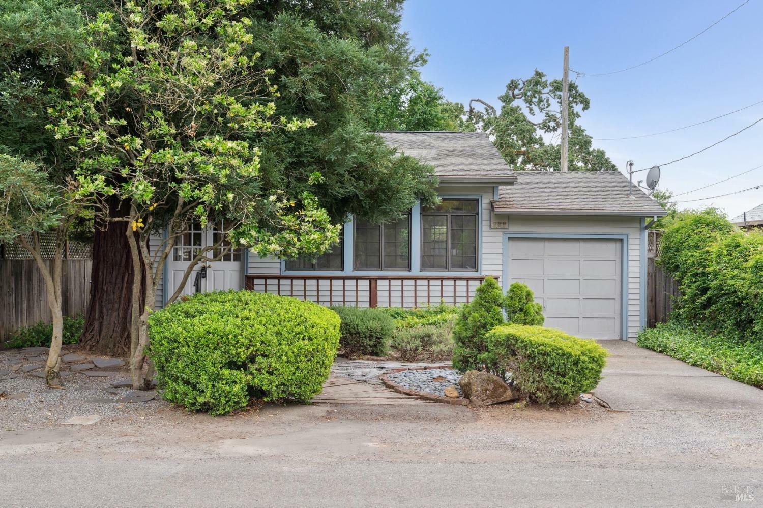 Property Photo:  969 Donald Street  CA 95476 