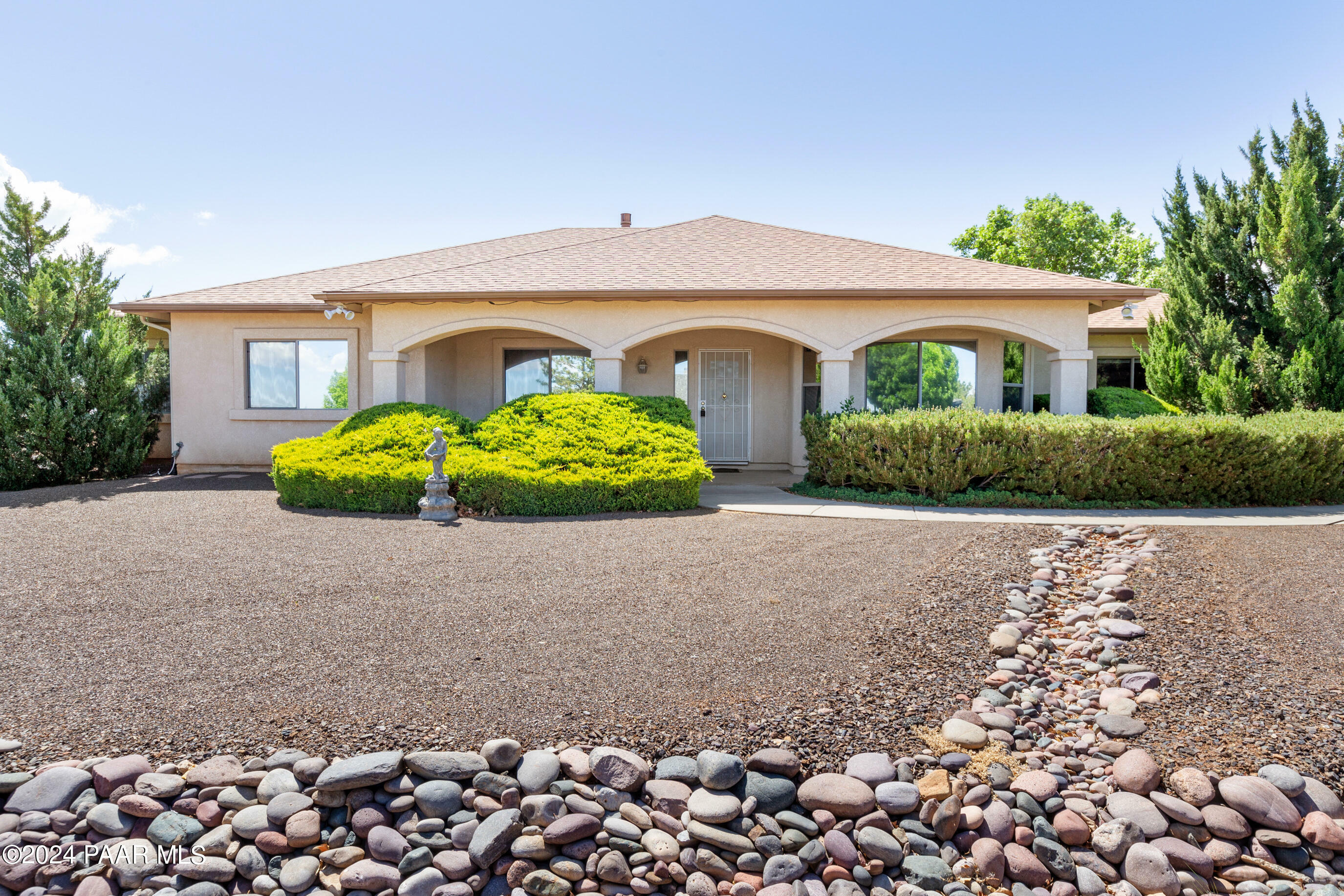 Property Photo: 5359 N Desert Lane AZ 86314