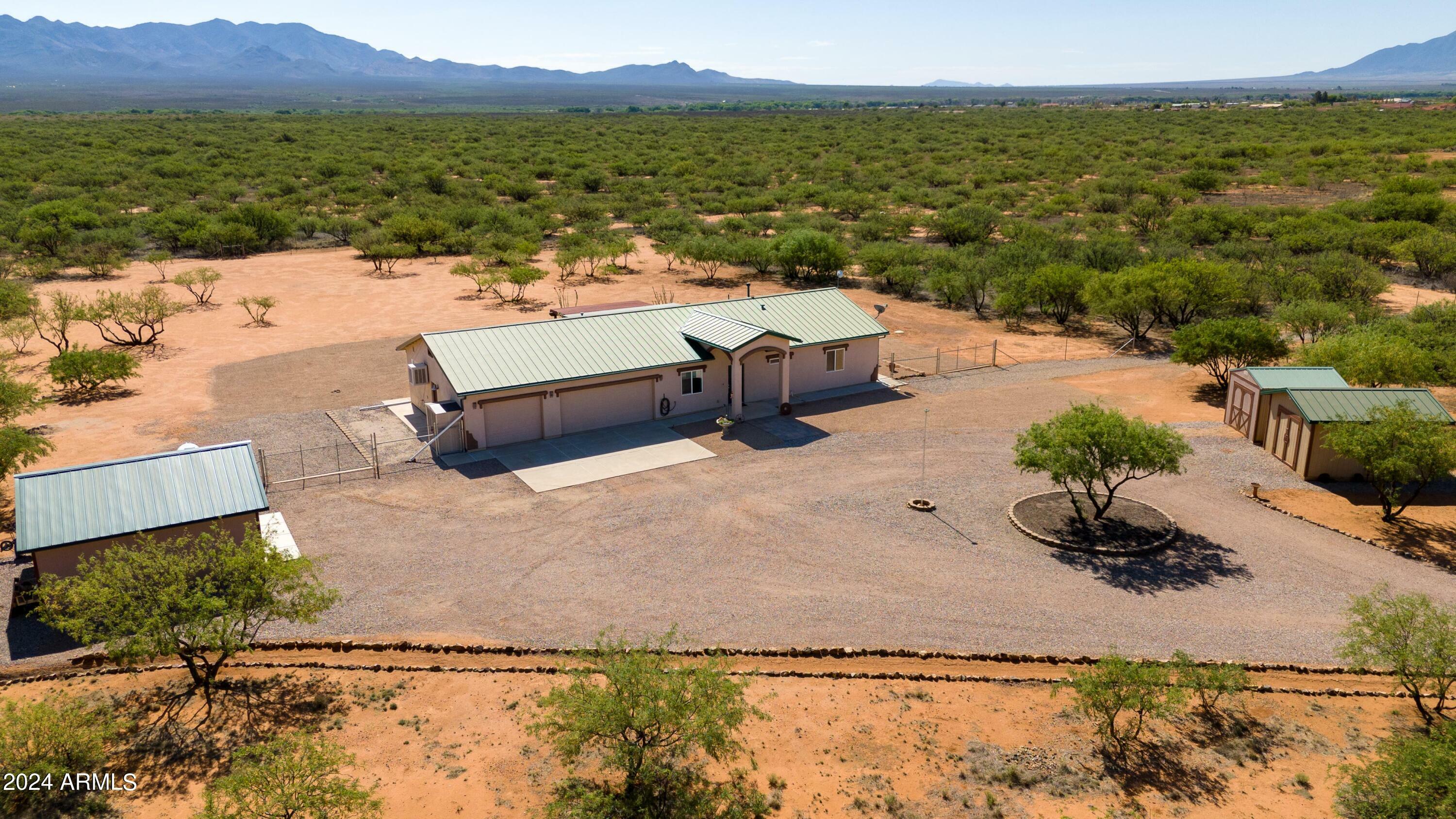 Property Photo:  10153 E Chippewa Street  AZ 85615 