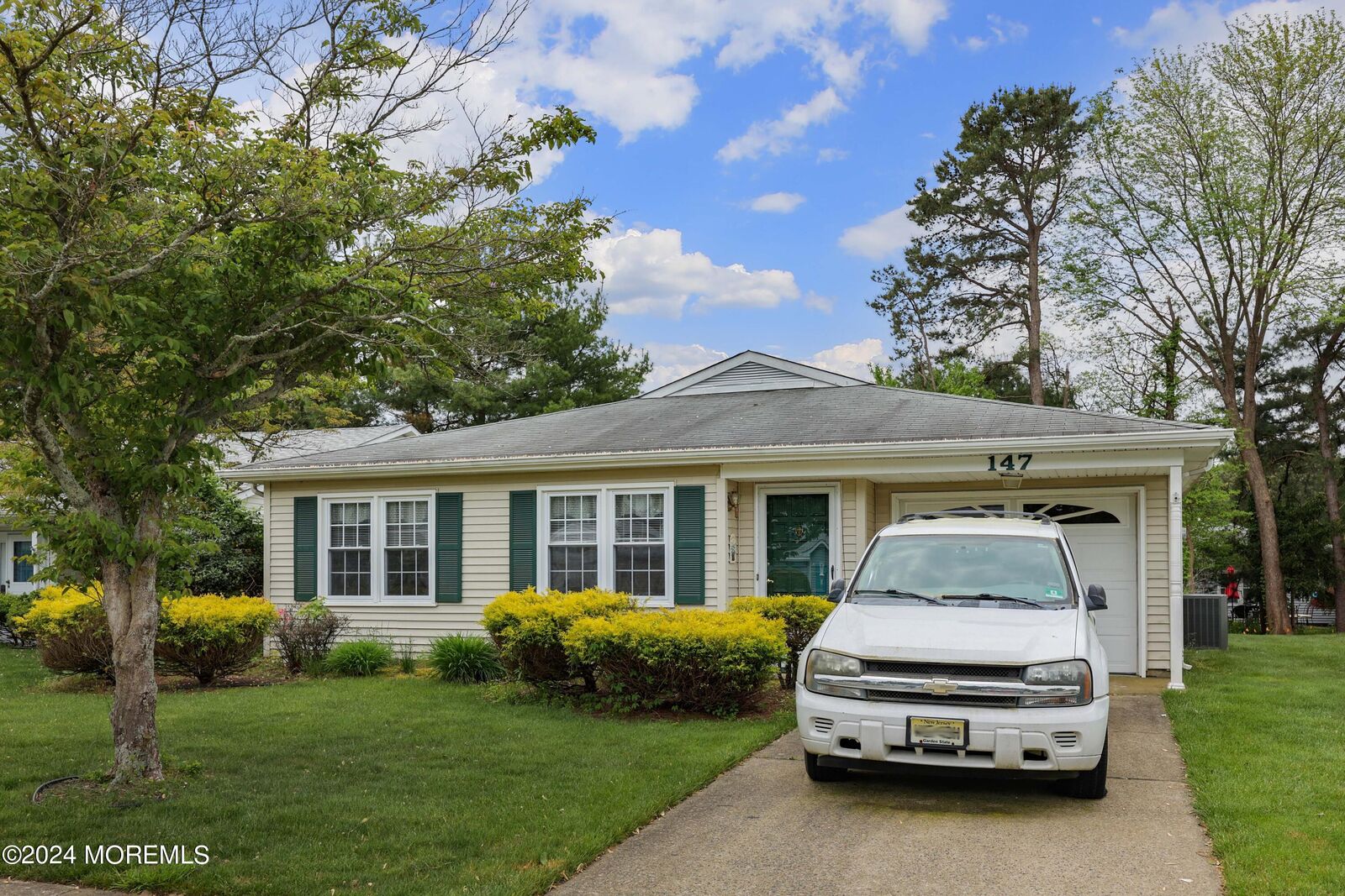 Property Photo: 147 Lions Head Boulevard NJ 08723