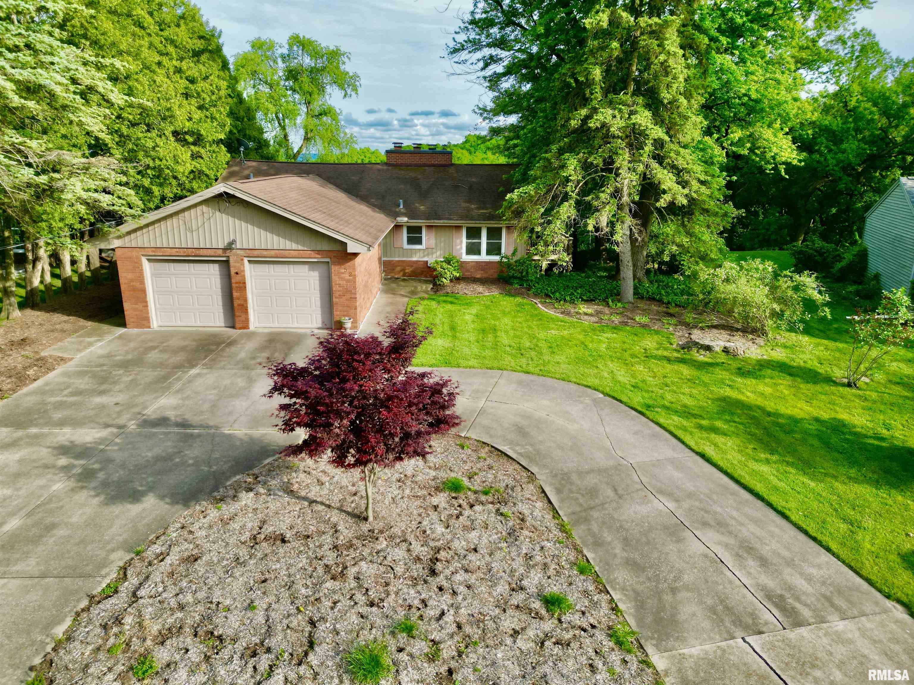 Property Photo: 9152 N Picture Ridge Road IL 61614