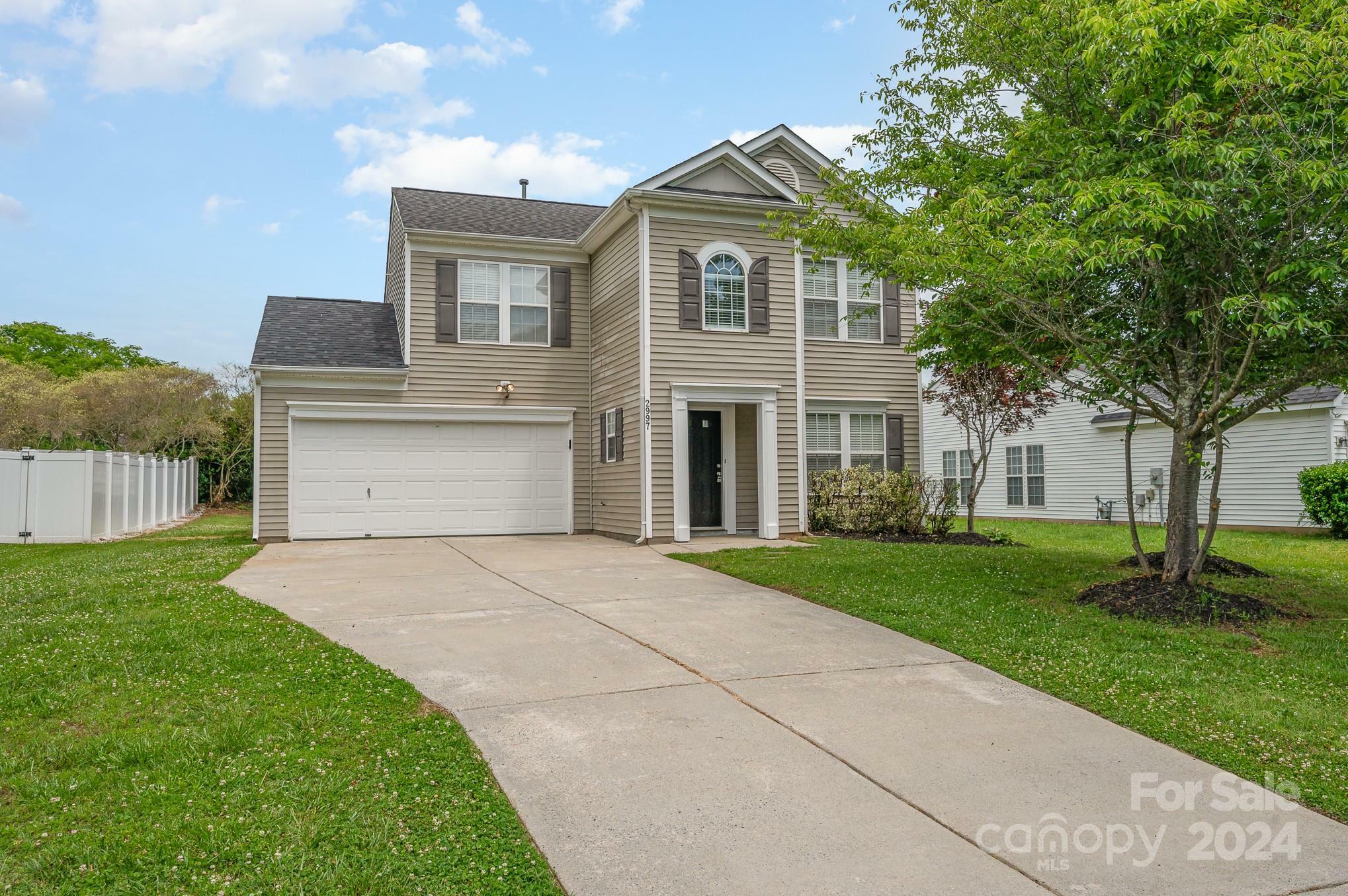 Property Photo:  2997 Hawick Commons Drive  NC 28027 