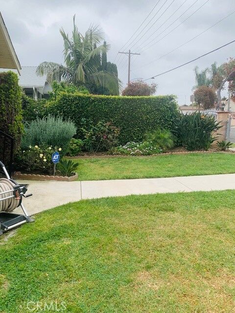 Property Photo: 1020 W 89th Street CA 90044