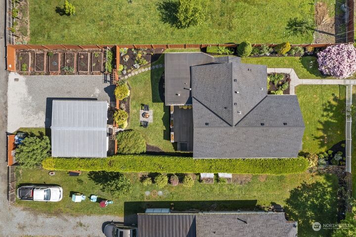 Property Photo:  4349 338th Place SE  WA 98024 