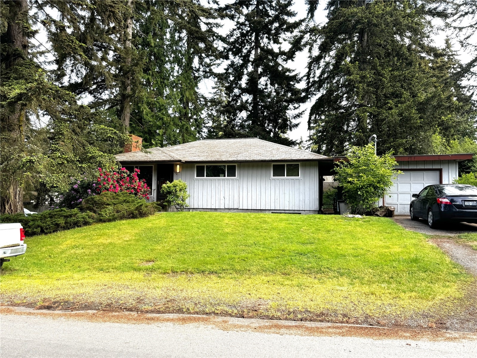 Property Photo:  1454 N 143rd Street  WA 98133 