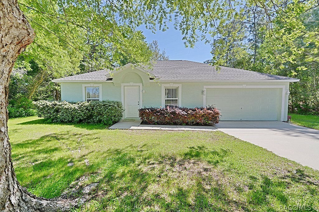 Property Photo:  7059 N Galt Point  FL 34434 