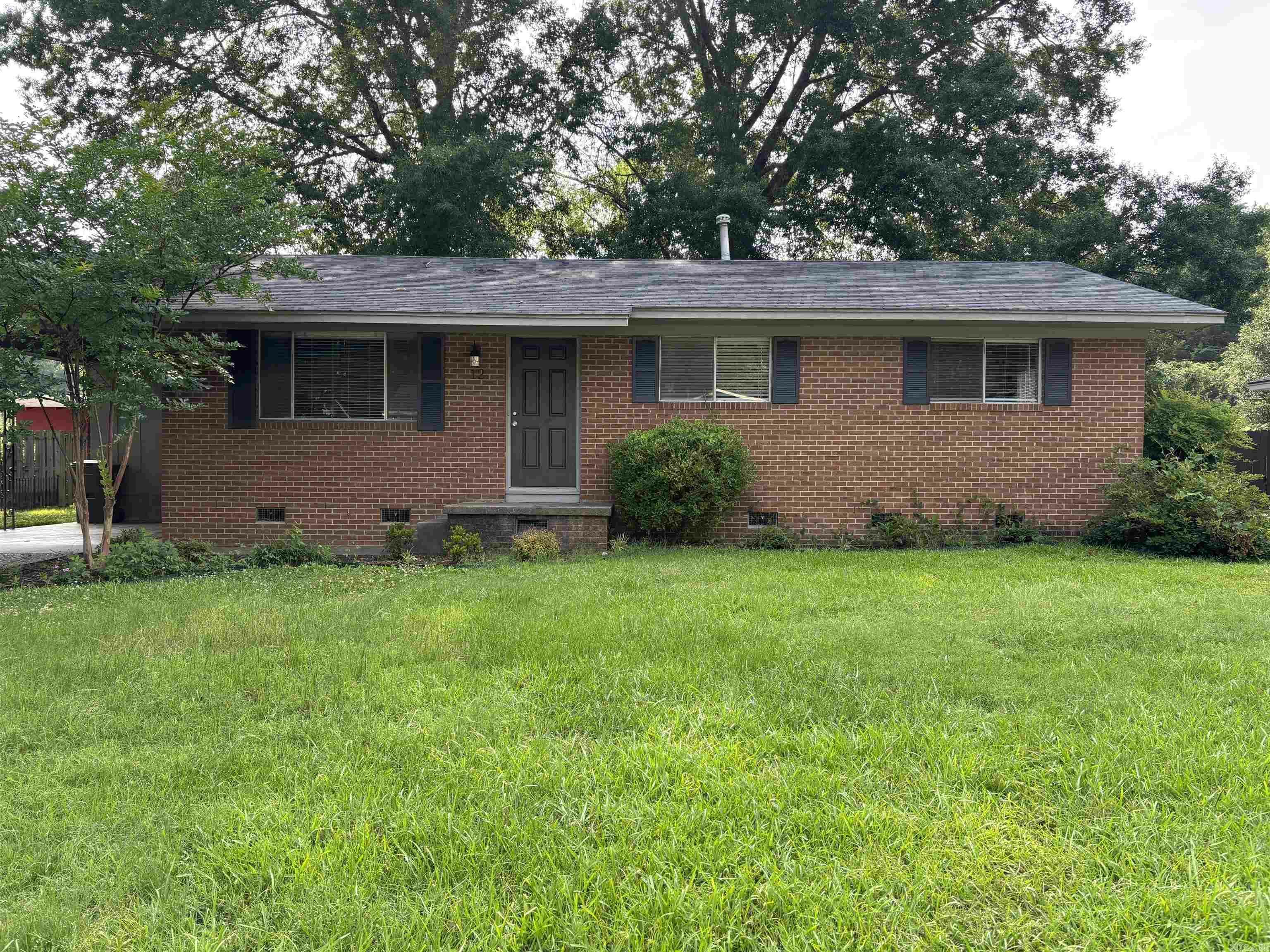 Property Photo:  12 Meadowbrook Drive  AR 72032 