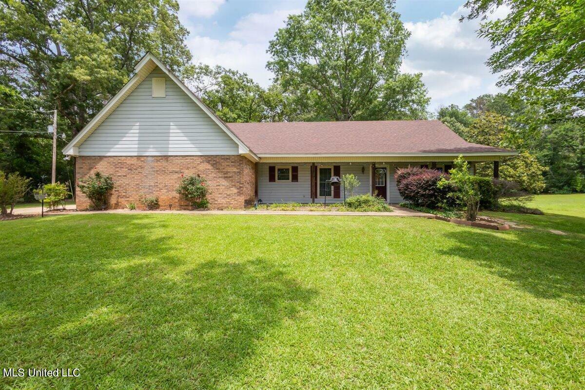 Property Photo:  179 Keriville Drive  MS 39272 