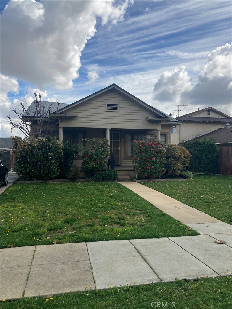 Property Photo:  1608 S Sierra Vista Avenue  CA 91801 