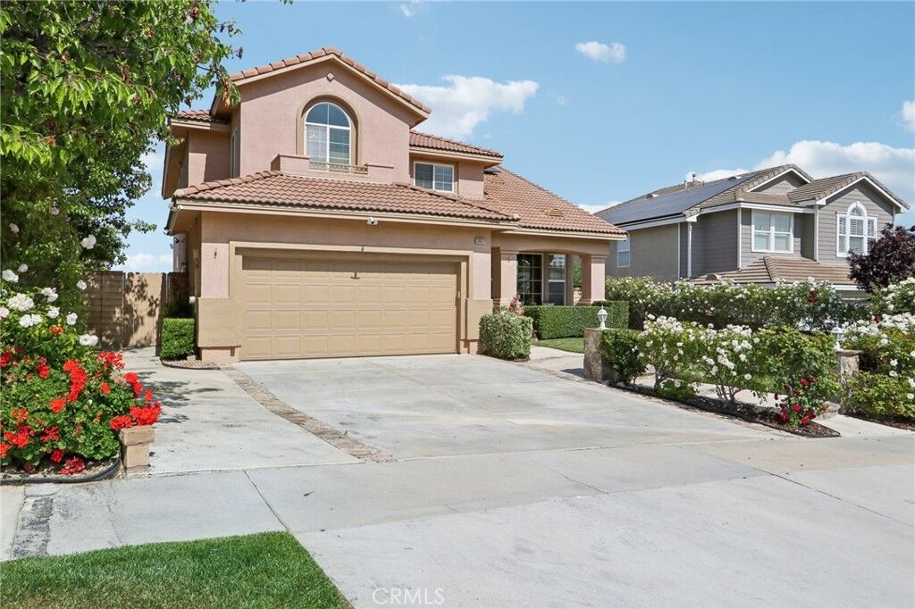 Property Photo: 28821 Garnet Canyon Drive CA 91390