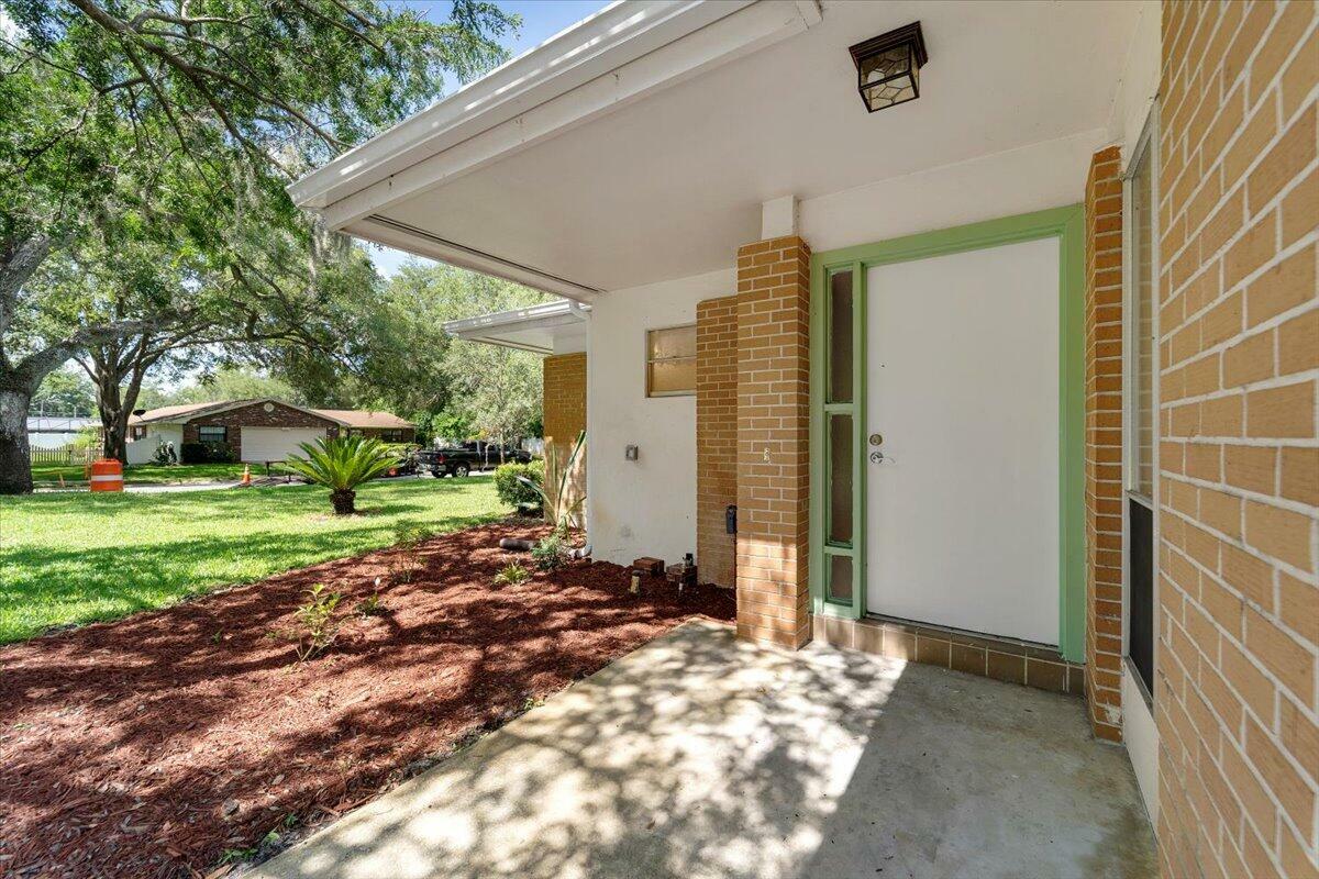 Property Photo:  4260 Will Scarlet Drive  FL 32796 