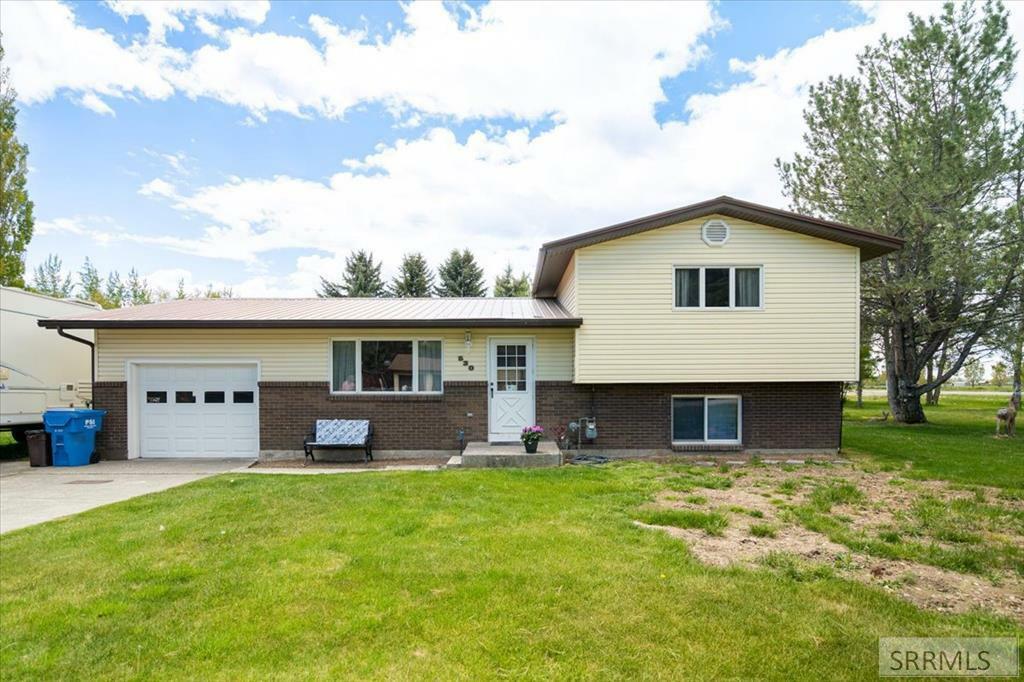 530 Parri Drive  Idaho Falls ID 83401 photo