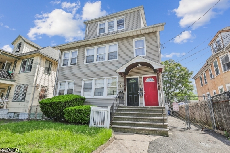 Property Photo:  426 3rd Ave West  NJ 07102 