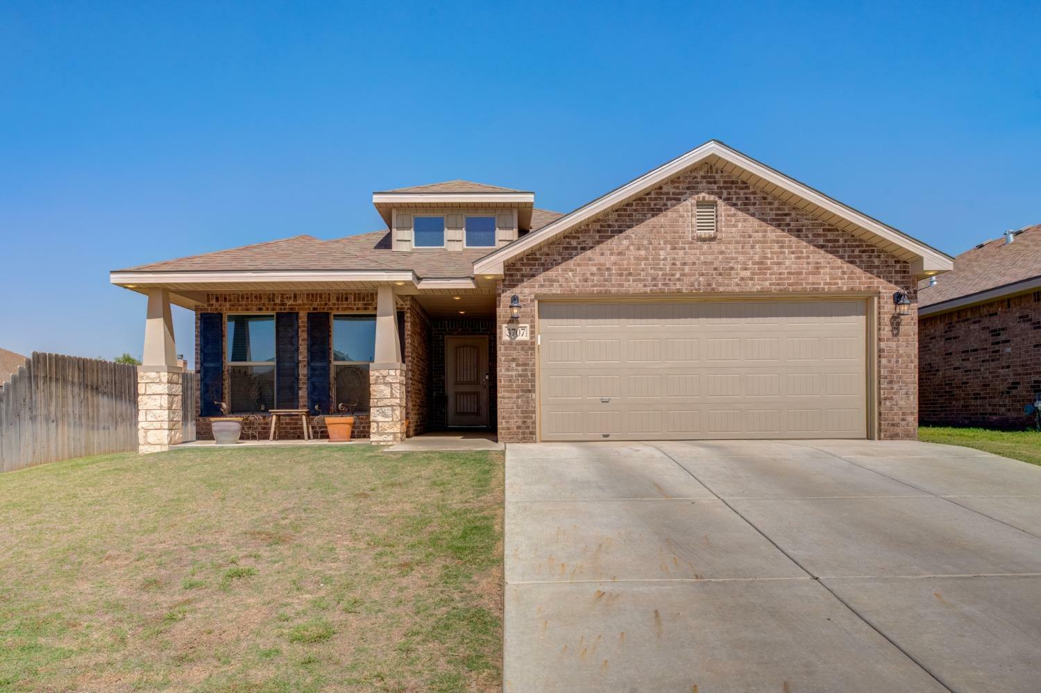 Property Photo:  3707 Oakridge Avenue  TX 79407 