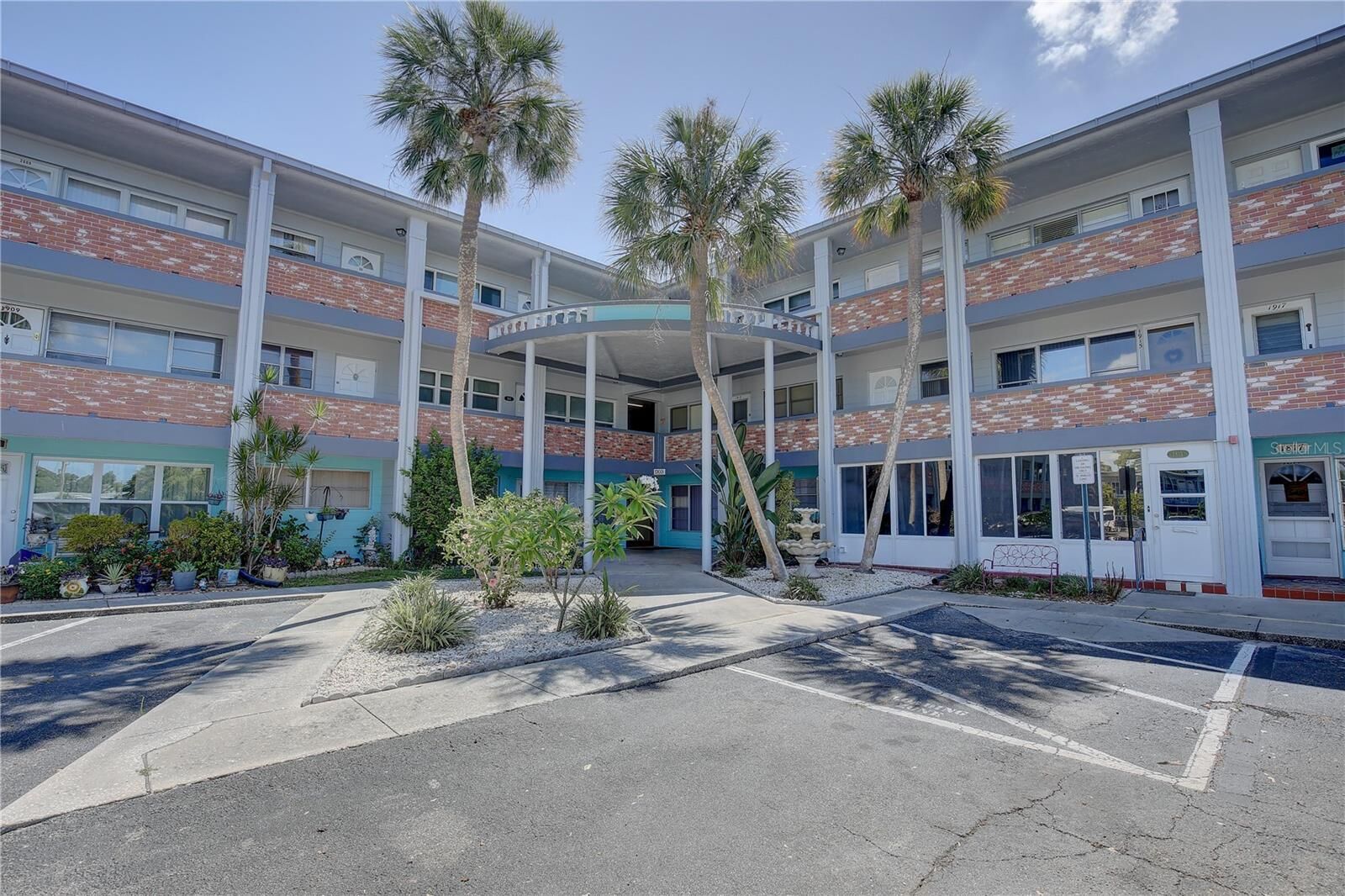 Property Photo:  4300 58th Street N 1913  FL 33709 
