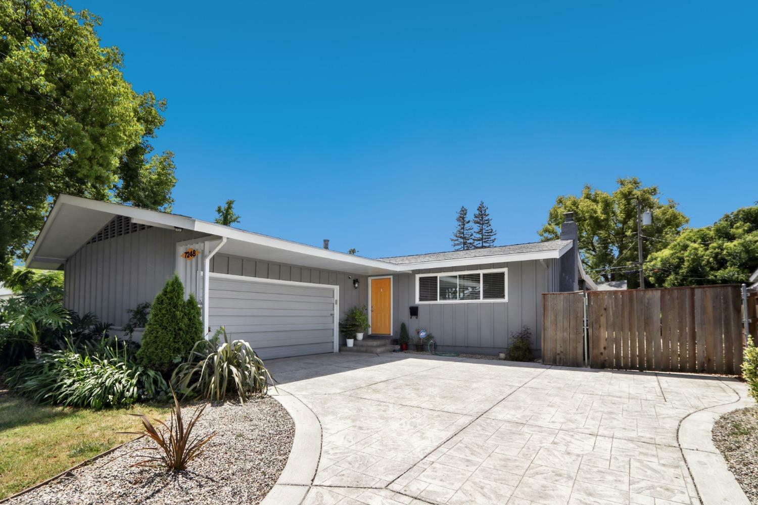 Property Photo:  7248 17th Street  CA 95822 