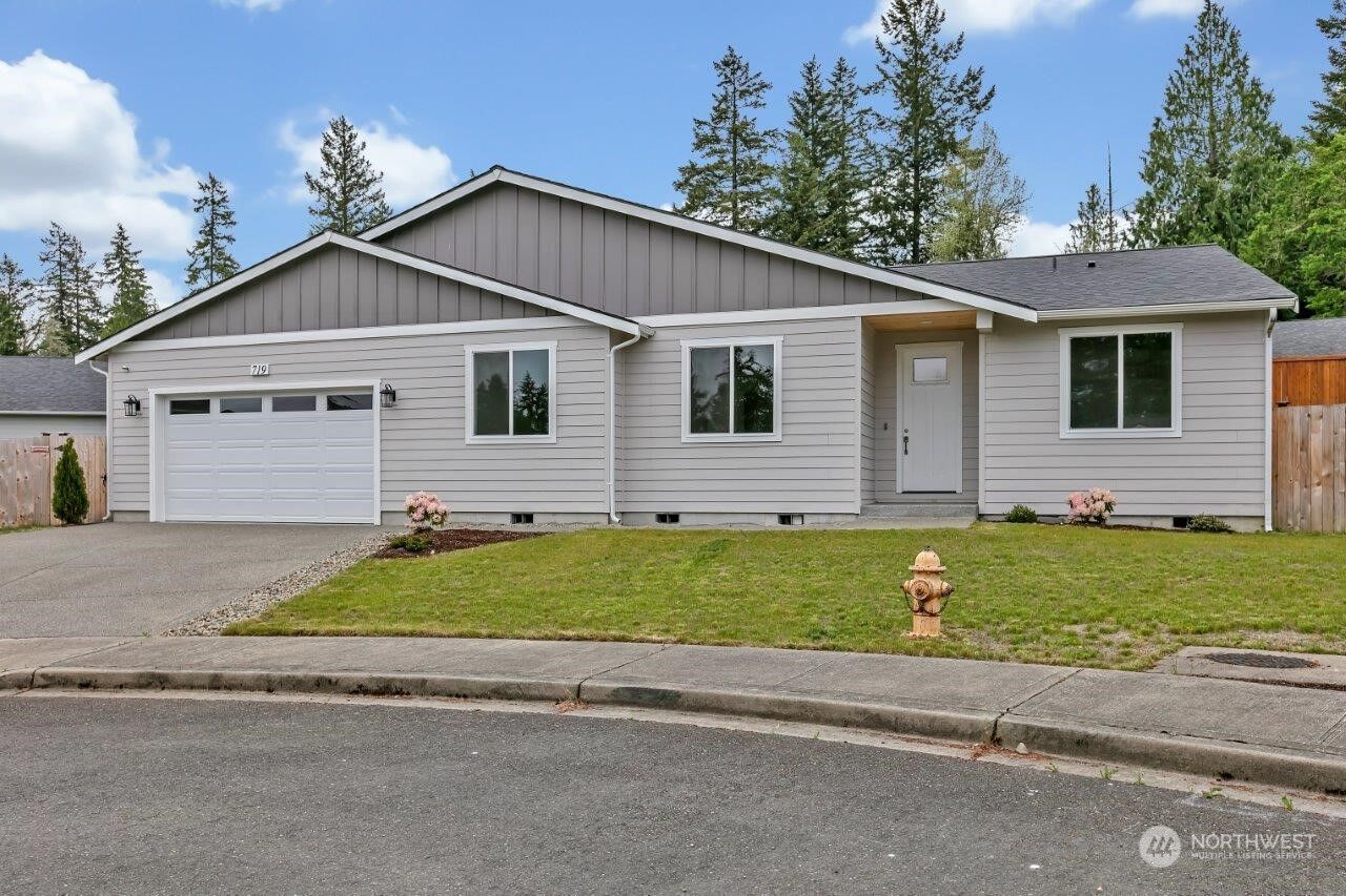 Property Photo:  719 Myers Street SE 65  WA 98576 