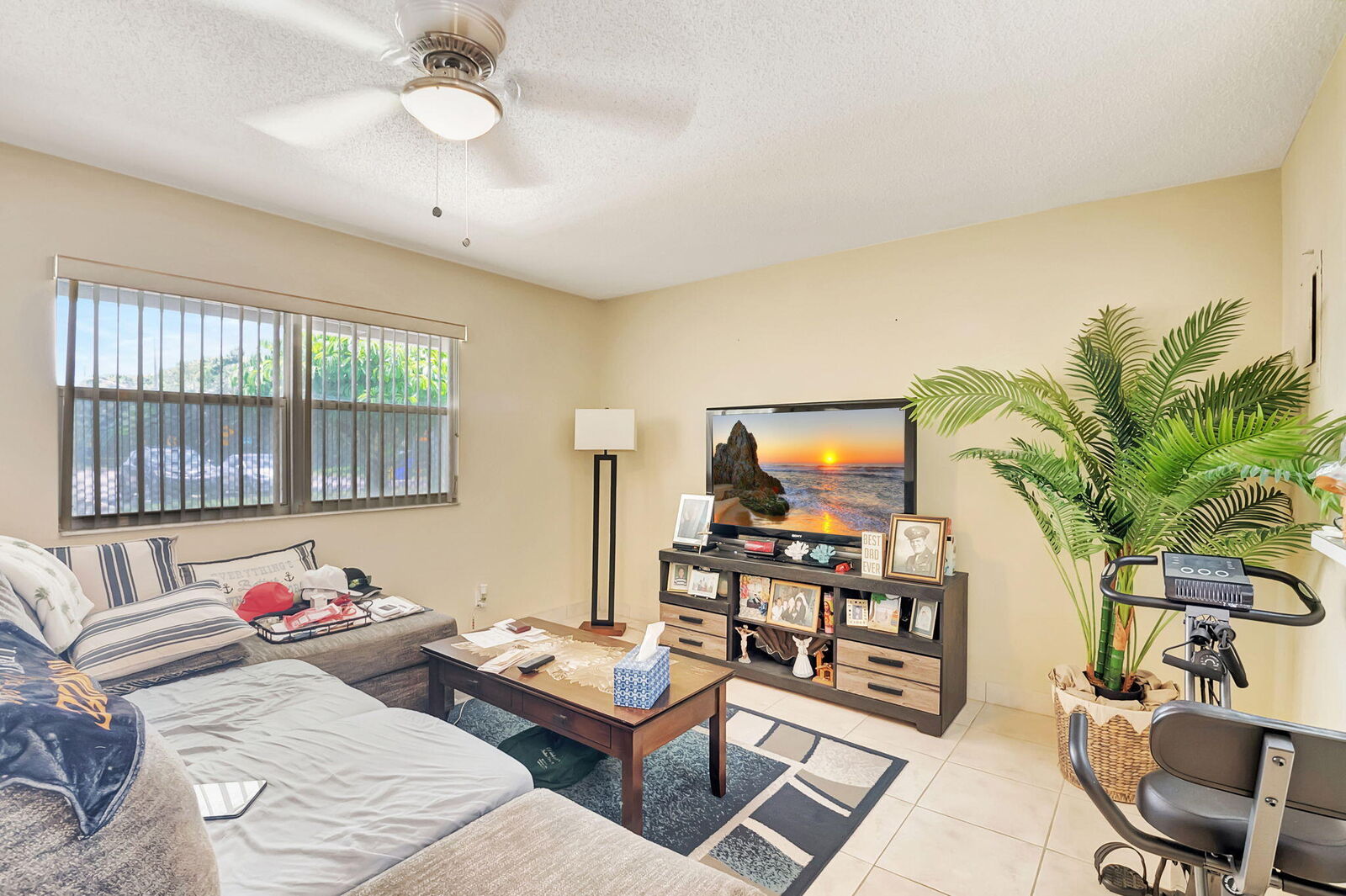 Property Photo: 695 Brittany O FL 33446