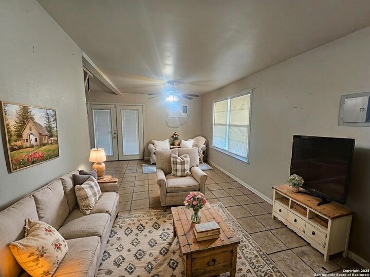 2717 Ceralvo St  San Antonio TX 78237 photo