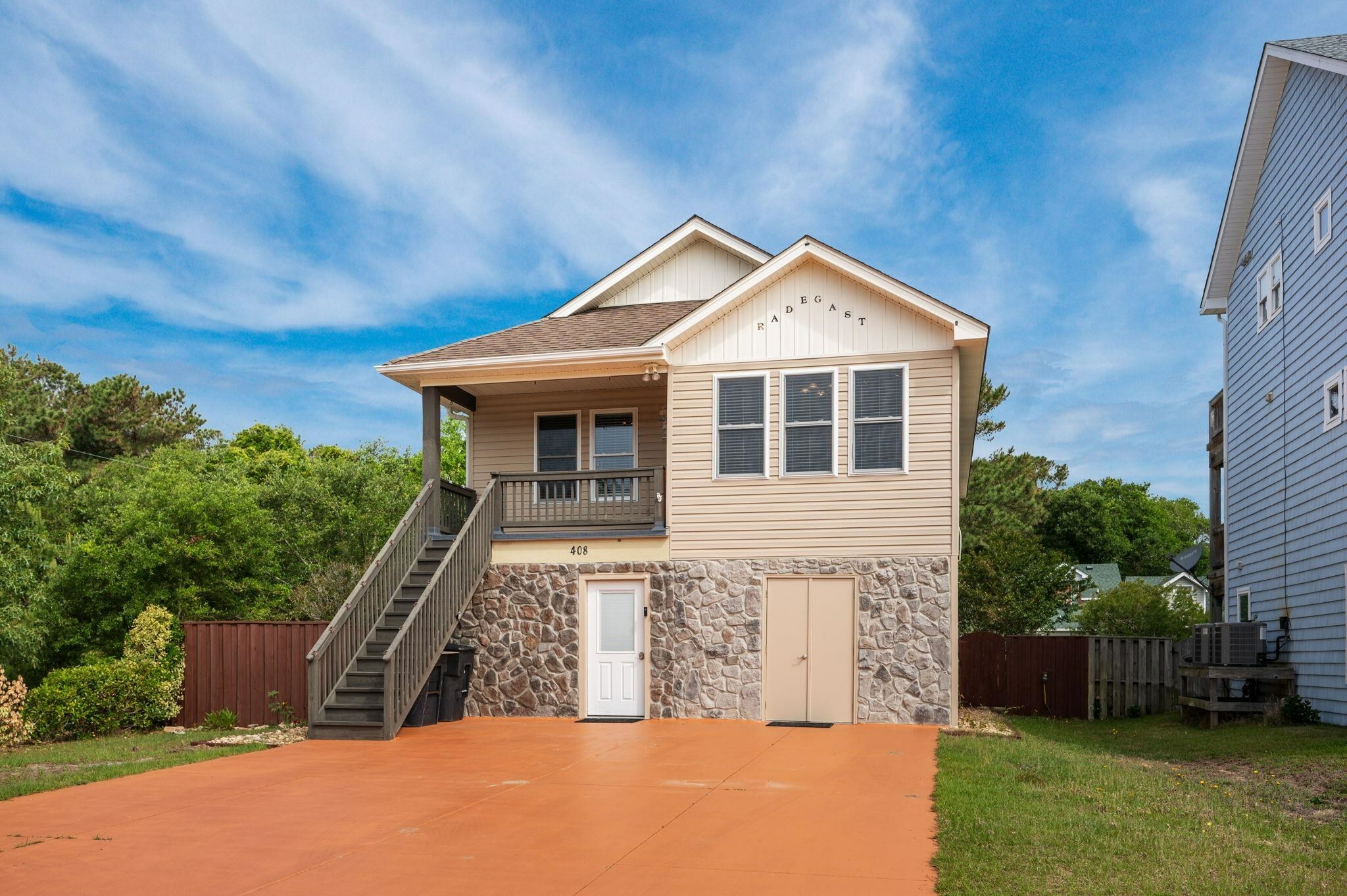 Property Photo: 408 Holly Street NC 27948