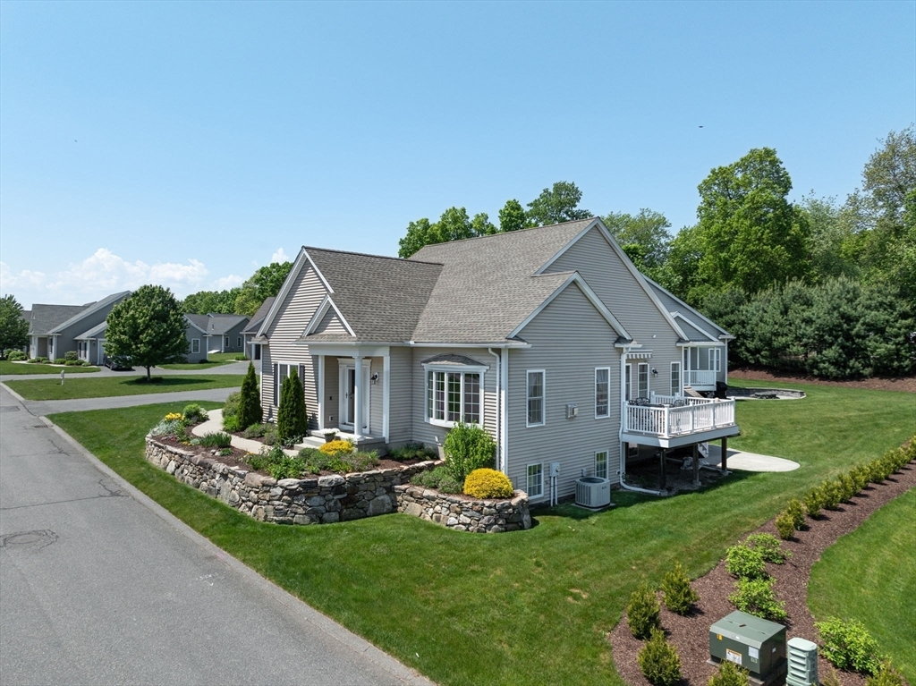 Property Photo: 46 Sandalwood Dr #46 MA 01095
