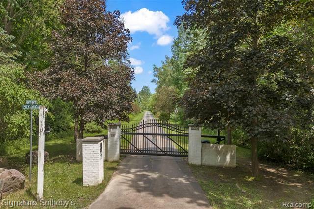 Property Photo:  7194 Pine Knob Road  MI 48348 